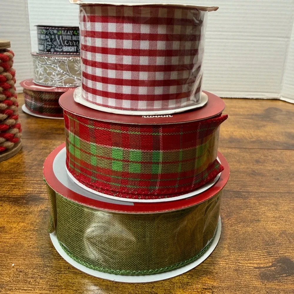 Christmas Ribbon 8 Spools‎ Twine Plaid Gingham Snowflakes Holiday Gift Wrap NEW